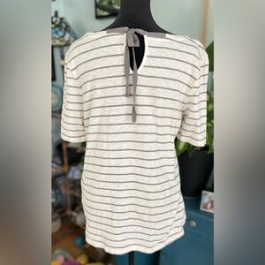 GAP GROSGRAIN GREY STRIPE SCOOP NECK BACK TIE 1/2 SLEEVE TEE